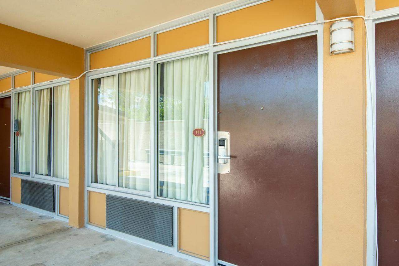 Hotel Belair Orlando Near Florida Mall Oak Ridge Exterior photo